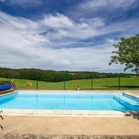 La Maison De Pierre Сasa de vacaciones Saint-Rabier