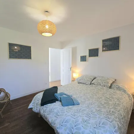 La Maison De Pierre בית נופש Saint-Rabier