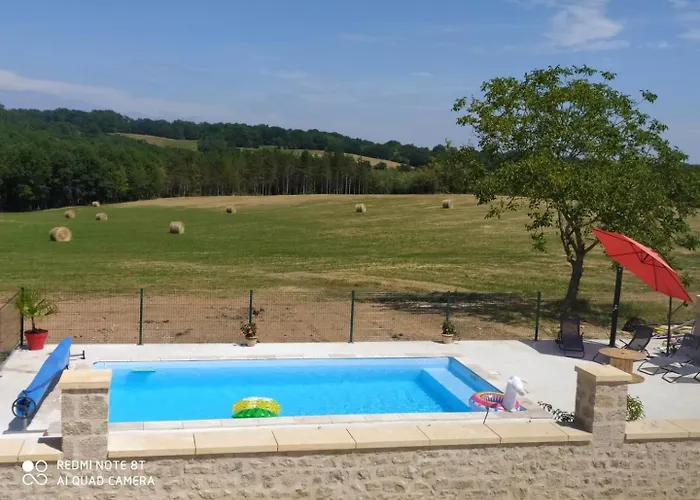 La Maison De Pierre Dom wakacyjny *